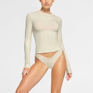 NWT Sold Out SKIMS cotton jersey long sleeve shirt in Bone - in original pkg